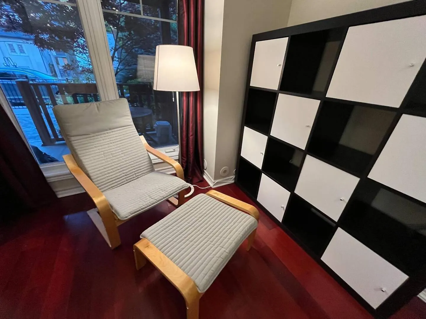 Homestay Stunning Rooms In Townhouse Across The Beach